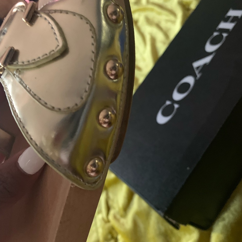 Coach metallic gold sandals - Picture 3 of 8